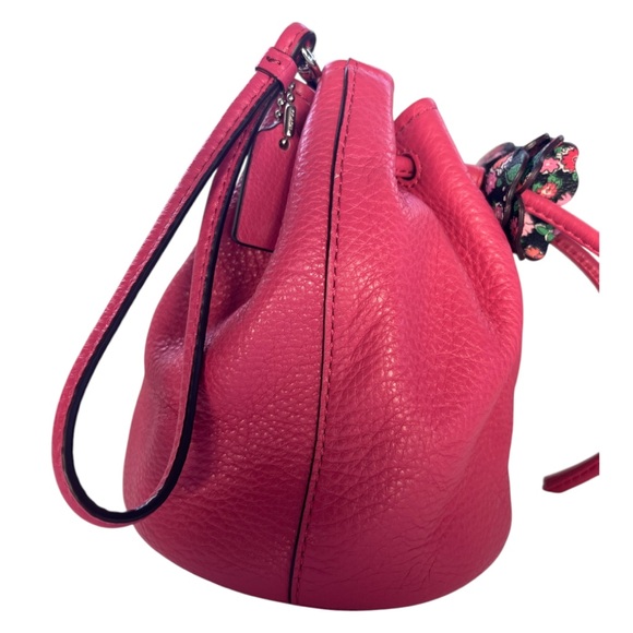 COACH Mini Pink Drawstring Pebbled Leather Petal Floral Bucket Wristlet - Picture 4 of 15